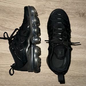Women’s Nike air max plus
